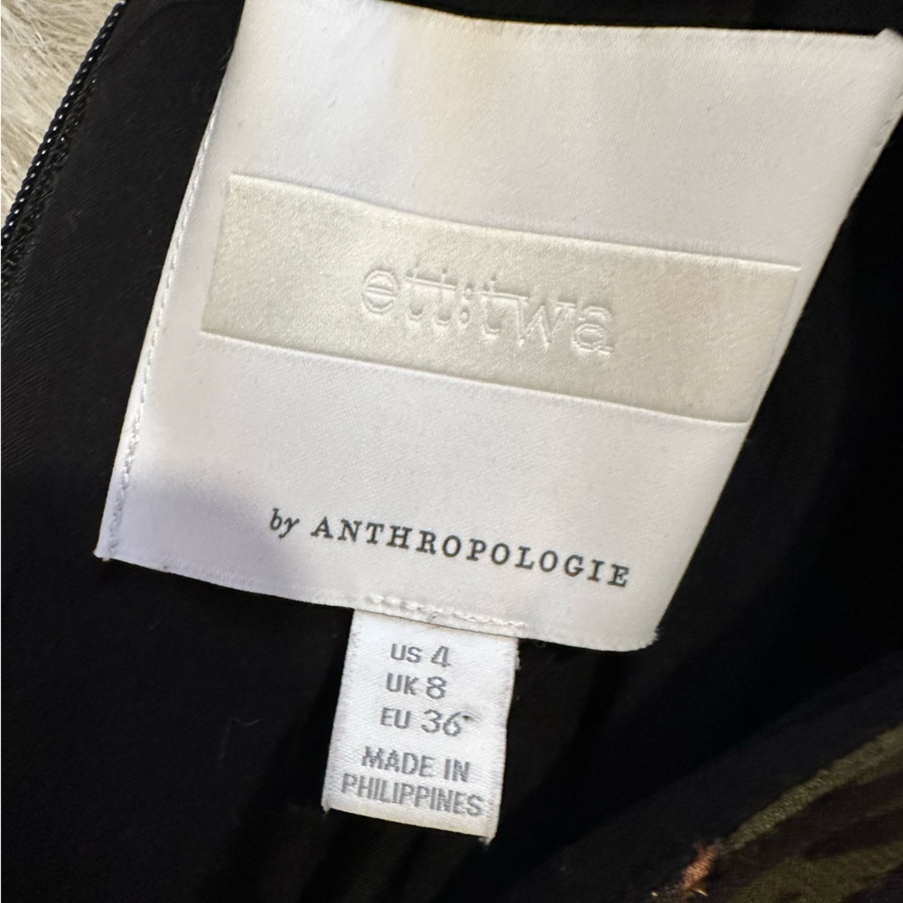 Ett:Twa Anthropologie Brenda Green Gold Jumpsuit size 4
Boho cottagecore - Picture 10 of 10